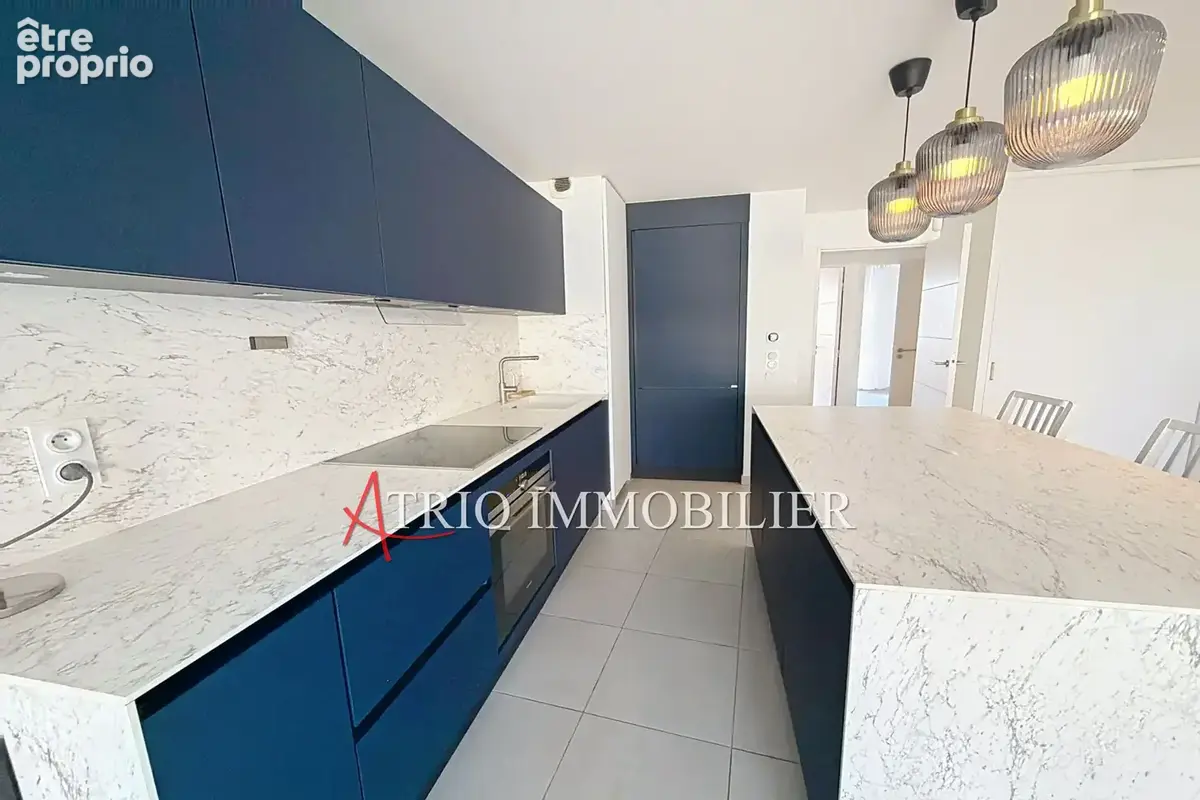 Appartement 3 pièces 64 m² à vendre à Saint-Laurent-Du-Var (06700) - photo 2