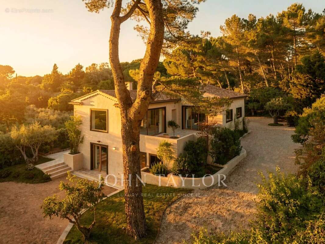 Maison à AIX-EN-PROVENCE