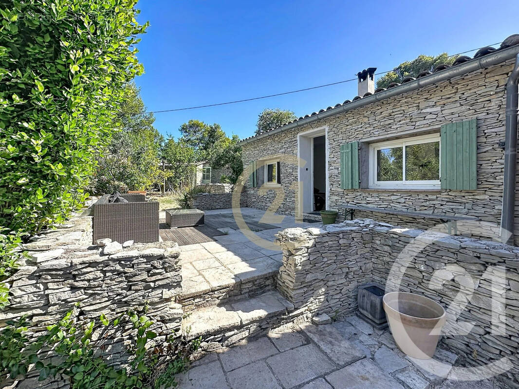 Maison à NIMES