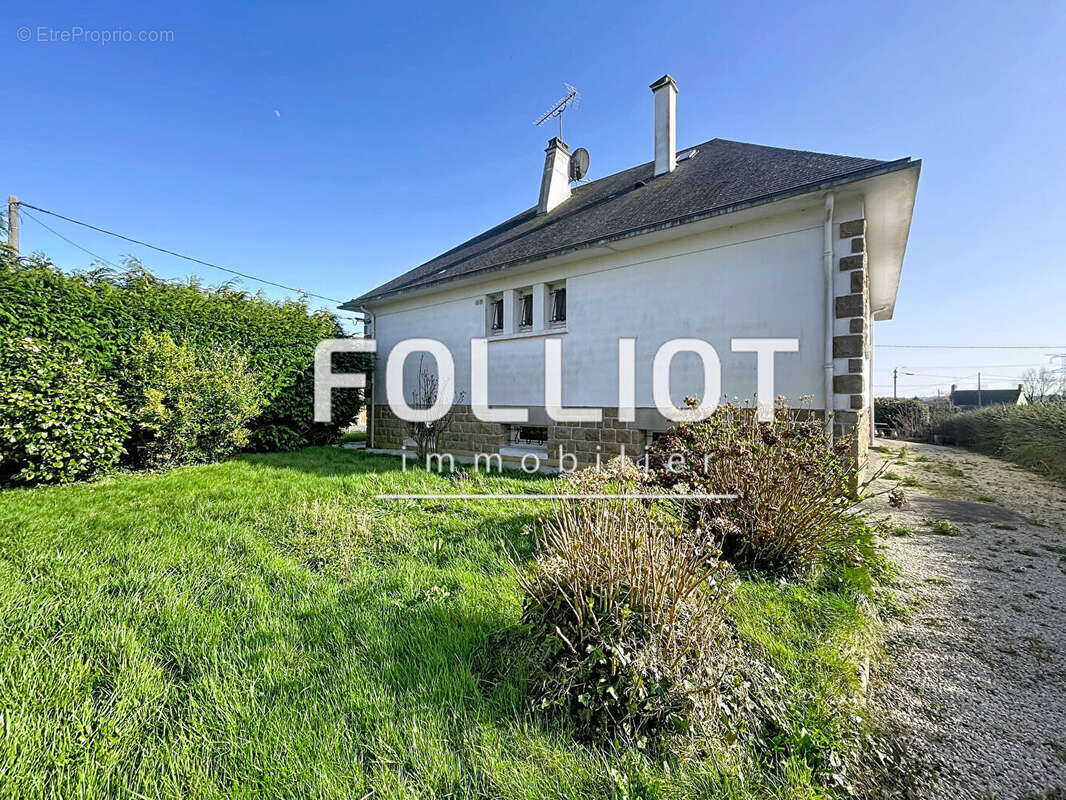 Maison à LA BLOUTIERE