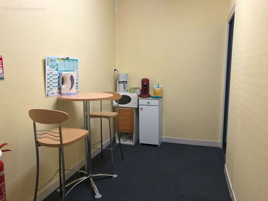 Commerce à LA FERTE-BERNARD