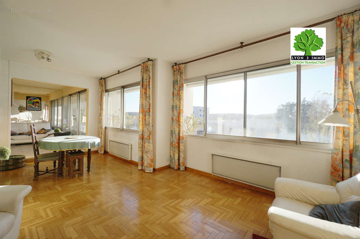 Appartement à FRANCHEVILLE