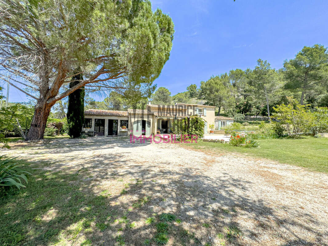 Maison à CHEVAL-BLANC