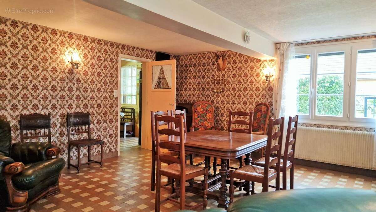 Maison à BOURGTHEROULDE-INFREVILLE