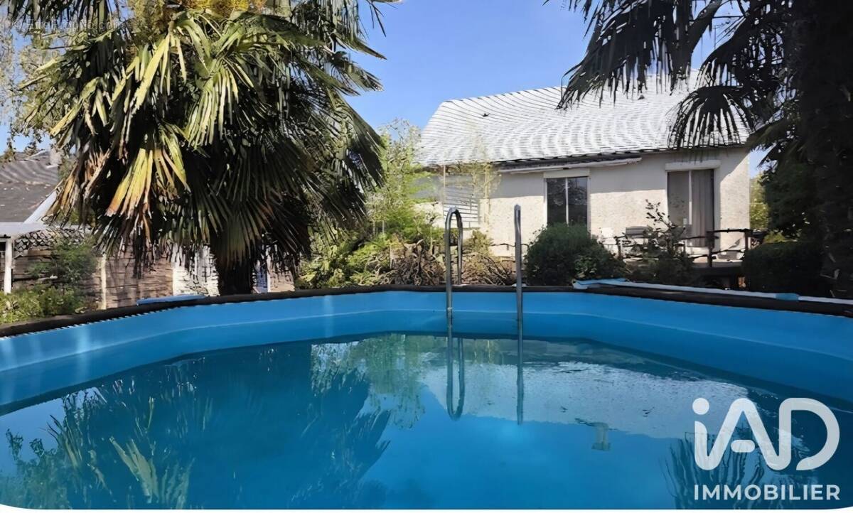 Photo 1 - Maison à NUAILLE