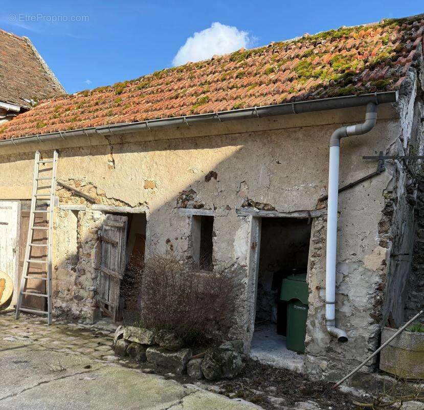 Maison à LIZY-SUR-OURCQ