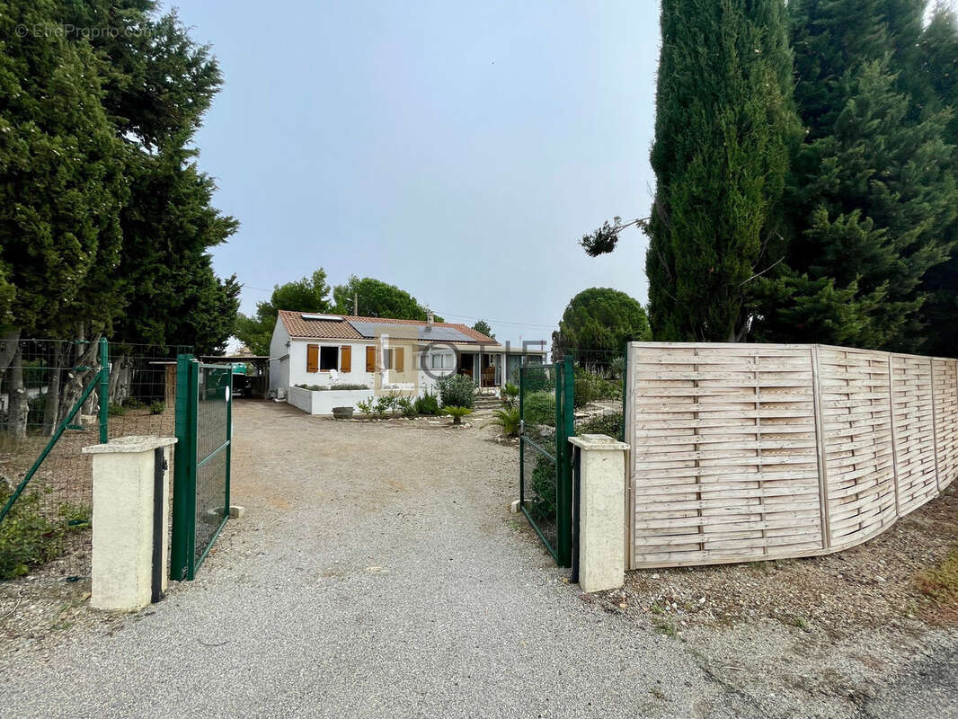 Maison à LAURE-MINERVOIS