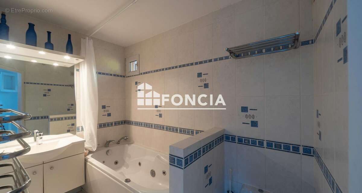 Appartement à LE LAVANDOU