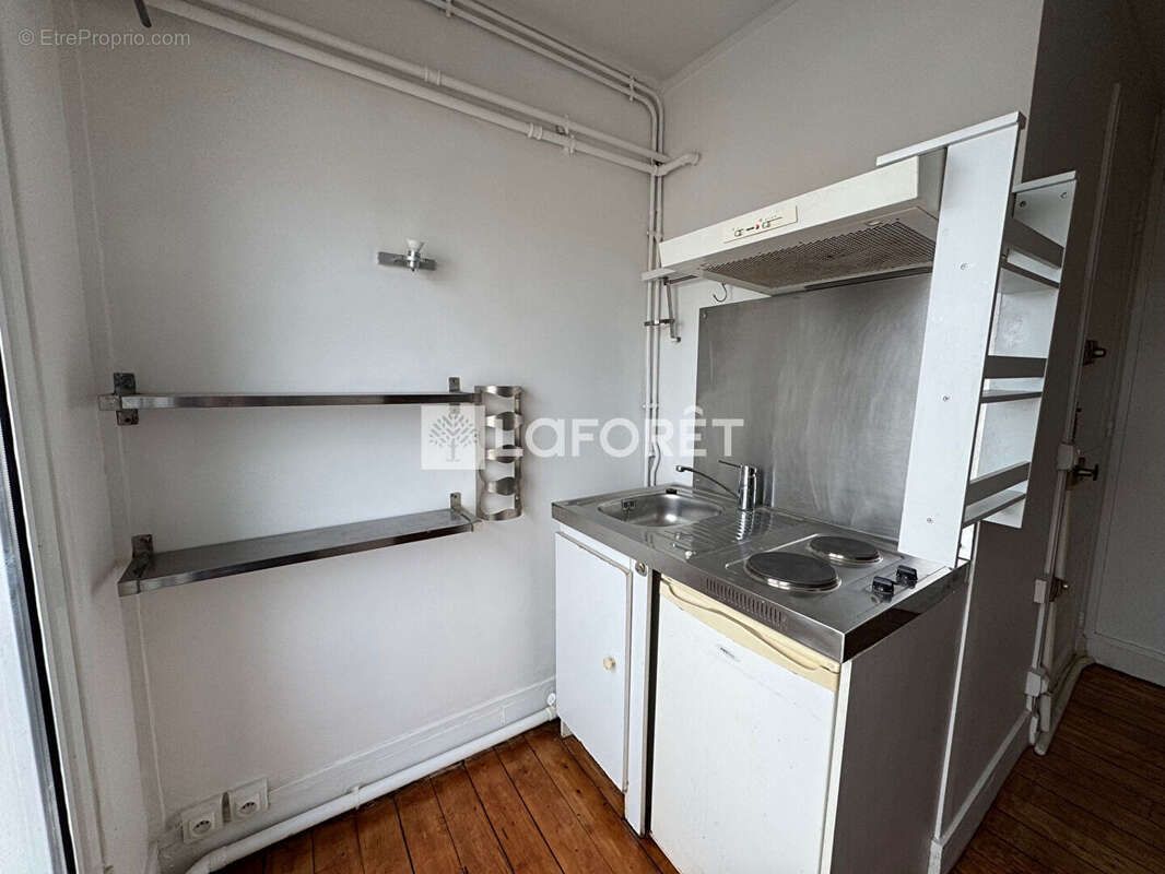 Appartement à PARIS-8E