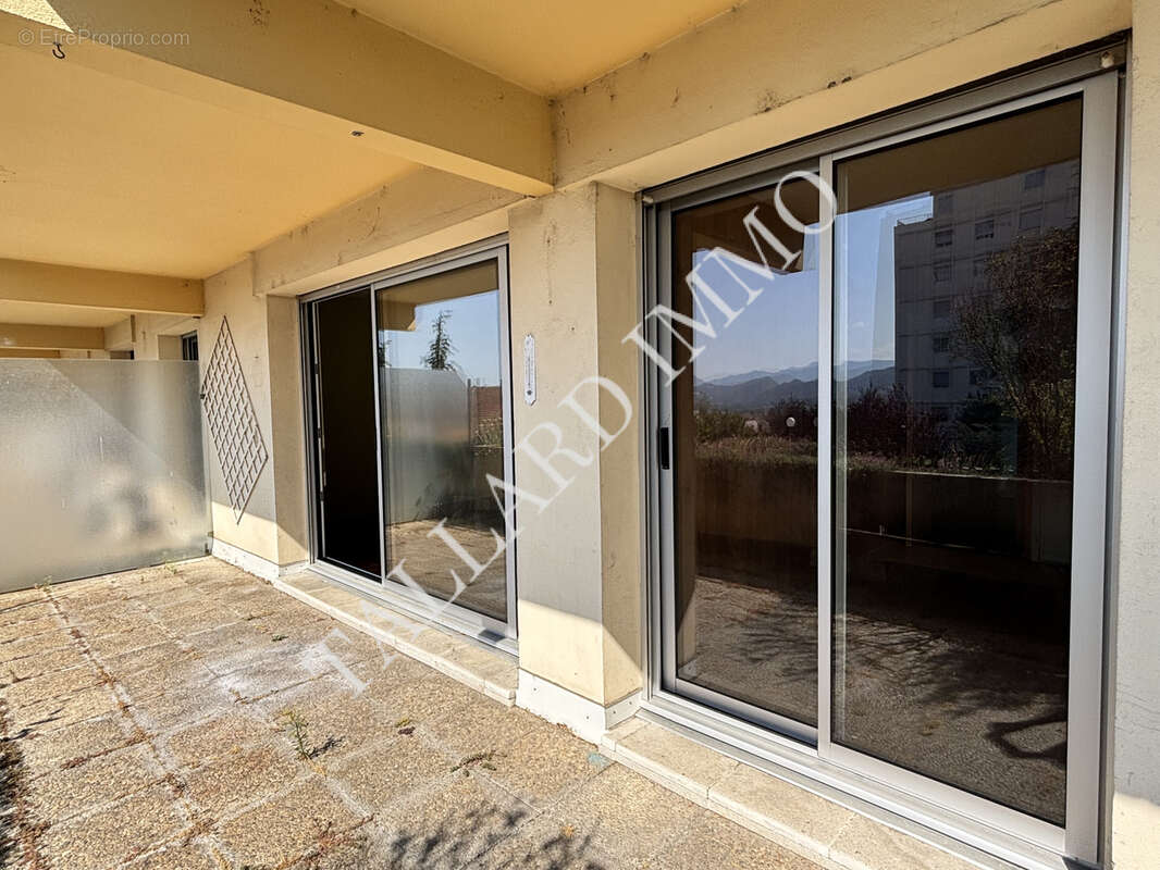 Gap Sud appartement type 3 + terrasse et cave - photo 2