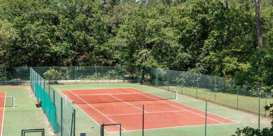 Appartement à LES MATHES