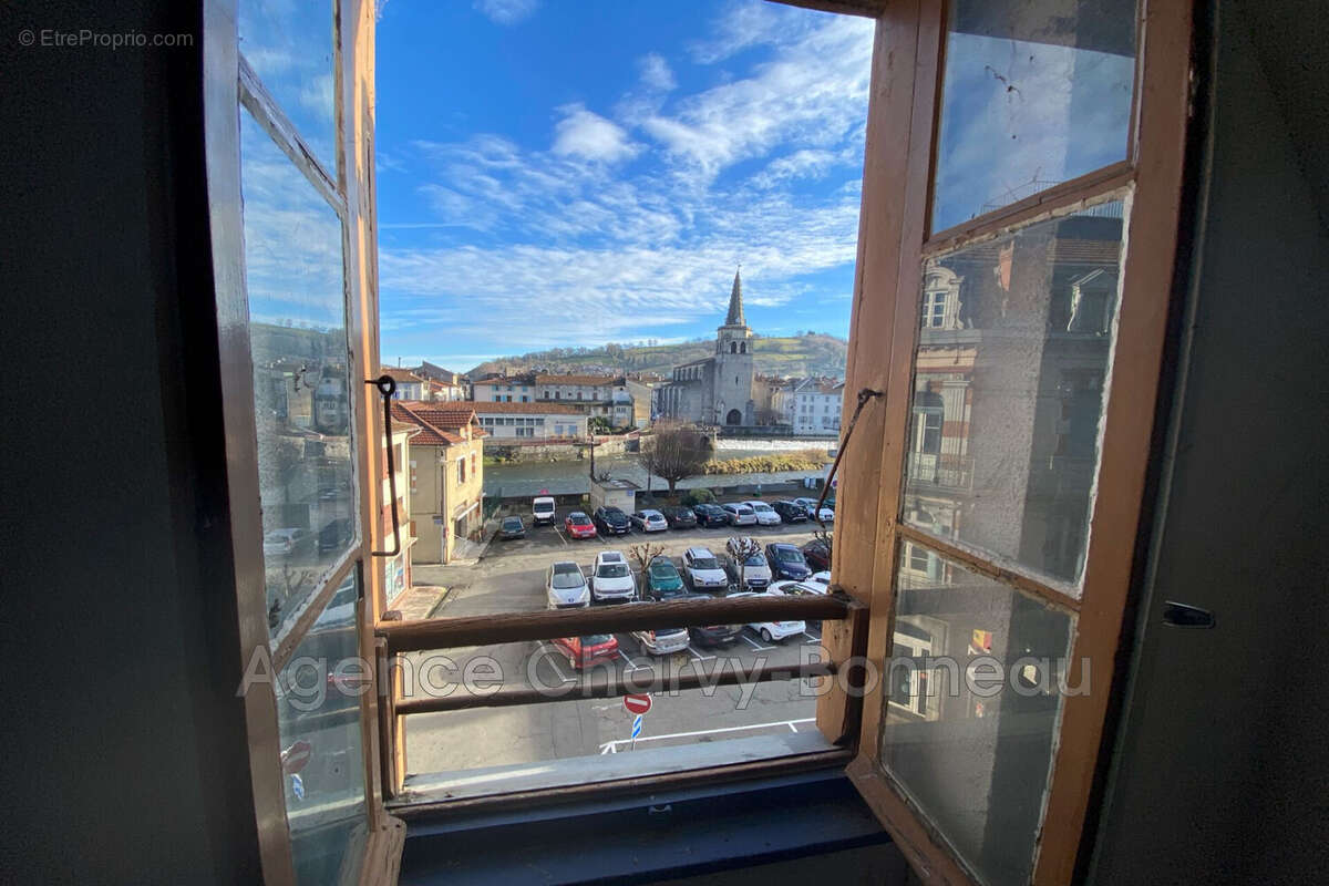 Commerce à SAINT-GIRONS