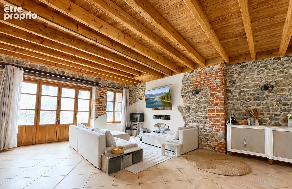 Maison à AMBIERLE