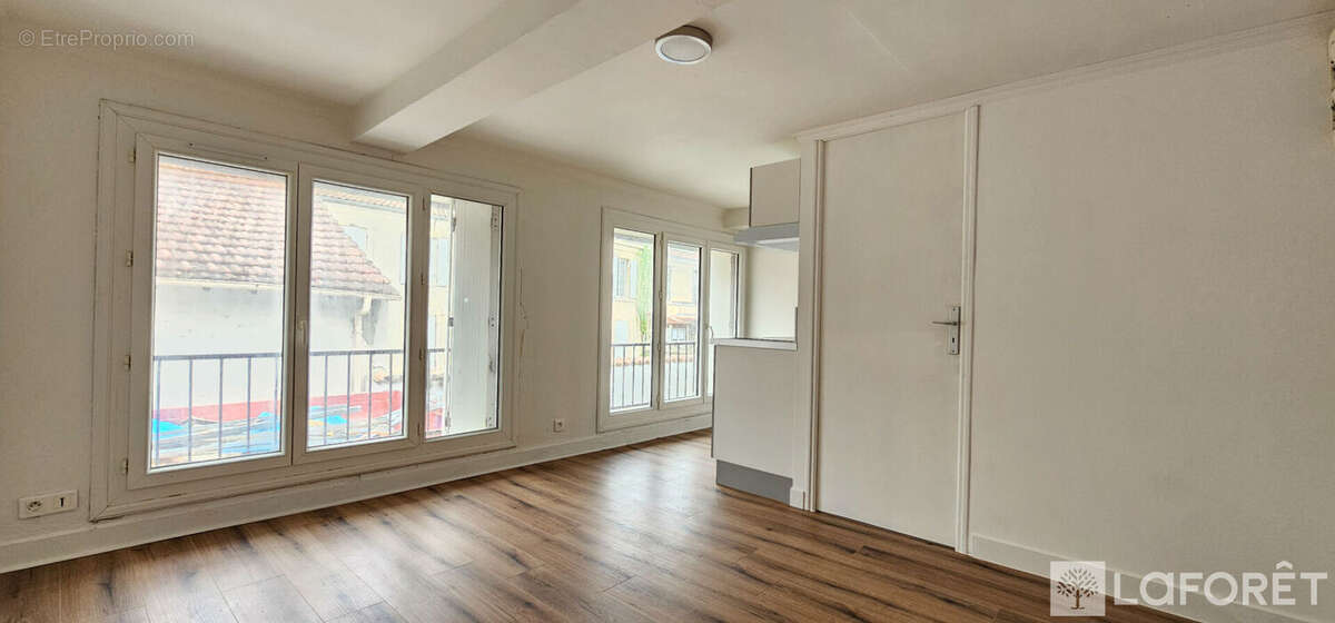 Appartement à SAINTES