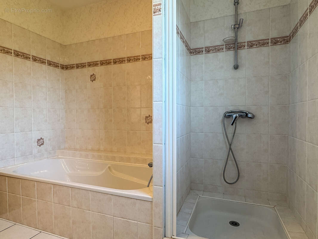 Maison à SAINT-PALAIS-SUR-MER