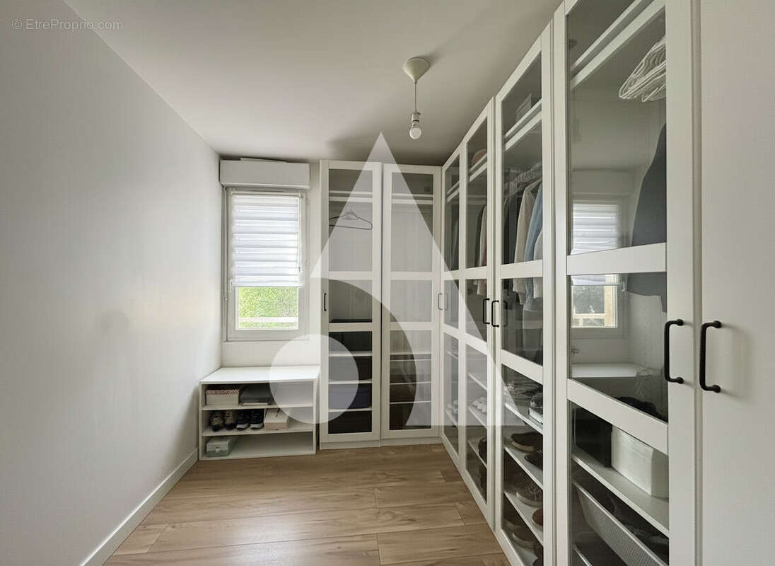 Appartement à EPINAY-SUR-SEINE