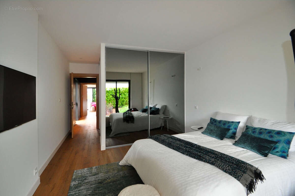 Maison contemporaine a plerin, proche des rosaires avec petite vue mer  réf : 202593 - photo 13