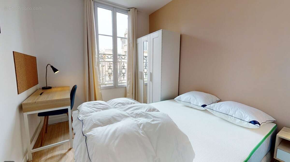 Appartement à SURESNES