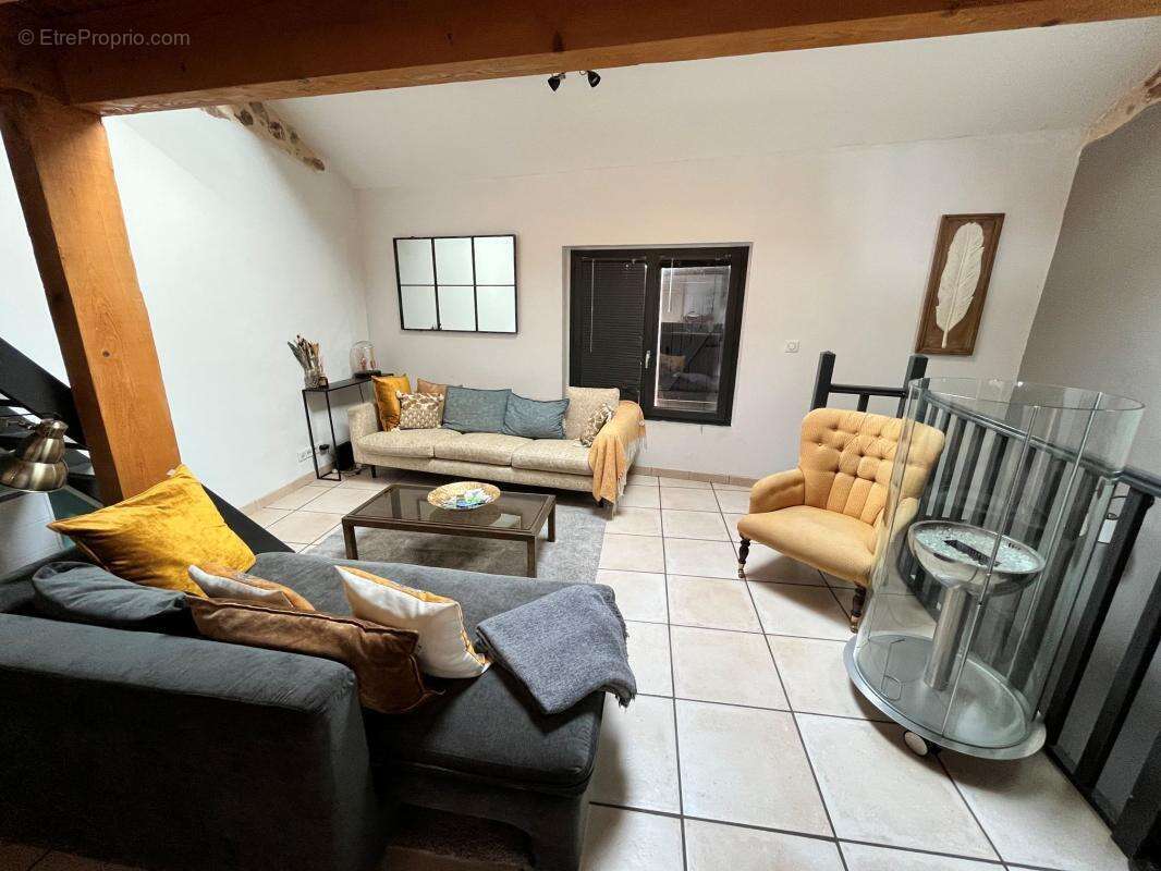 Maison à LES SALELLES