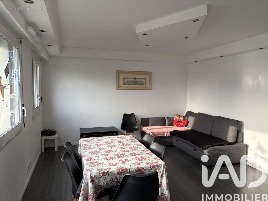 Photo 2 - Appartement à SARCELLES