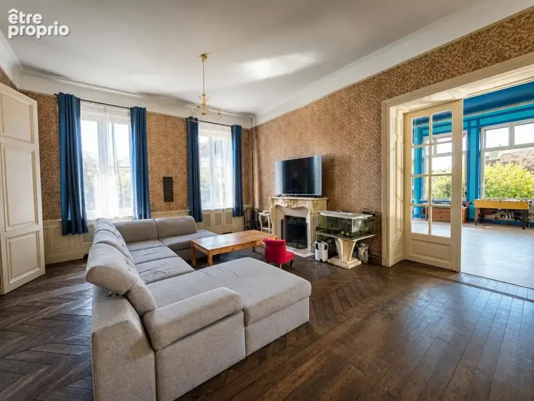 Maison de maître de 11 pièces de 350 m² à Fourmies - photo 9