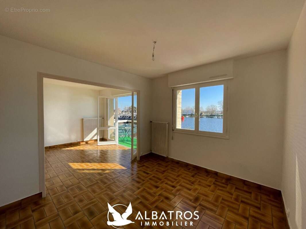 Appartement à OUISTREHAM