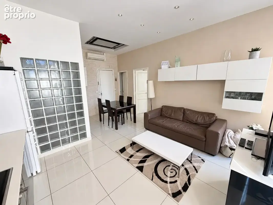 Appartement 3 pièces 46 m² à vendre à Marseille-5e (13005) - photo 1