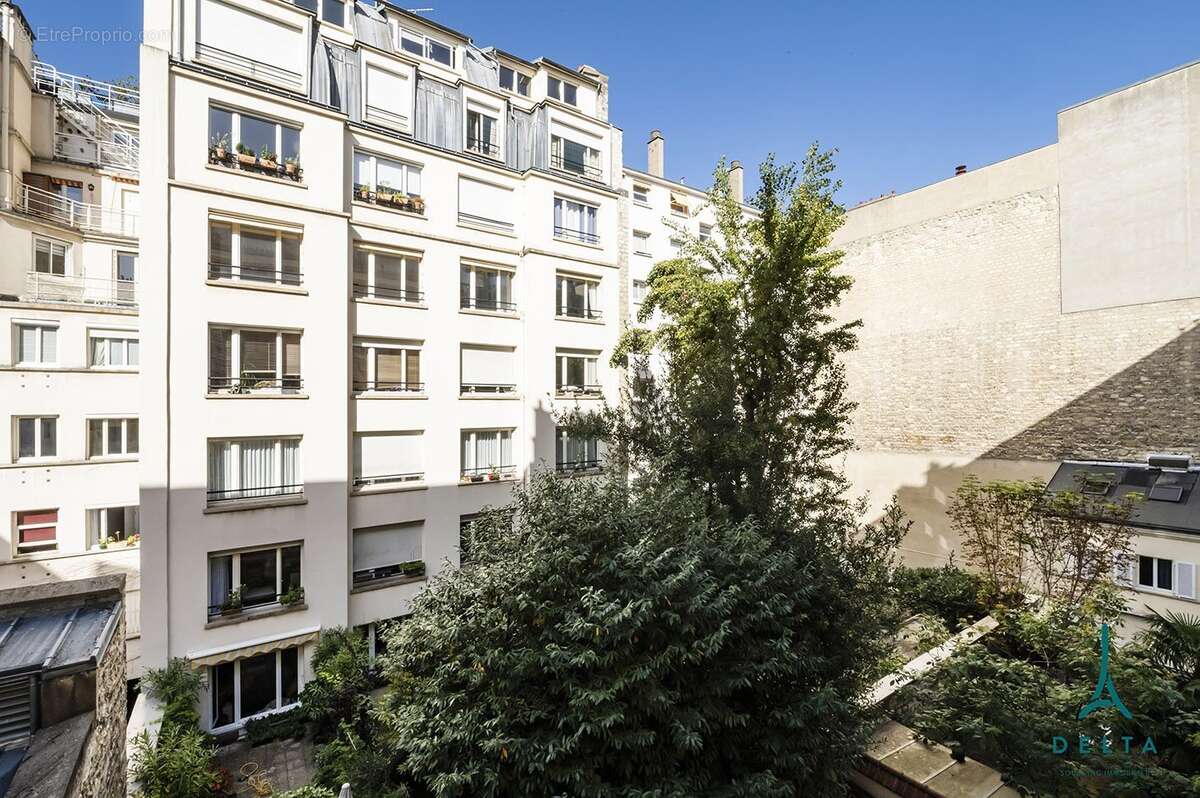 Appartement 100 m² à Paris-16e  - photo 8
