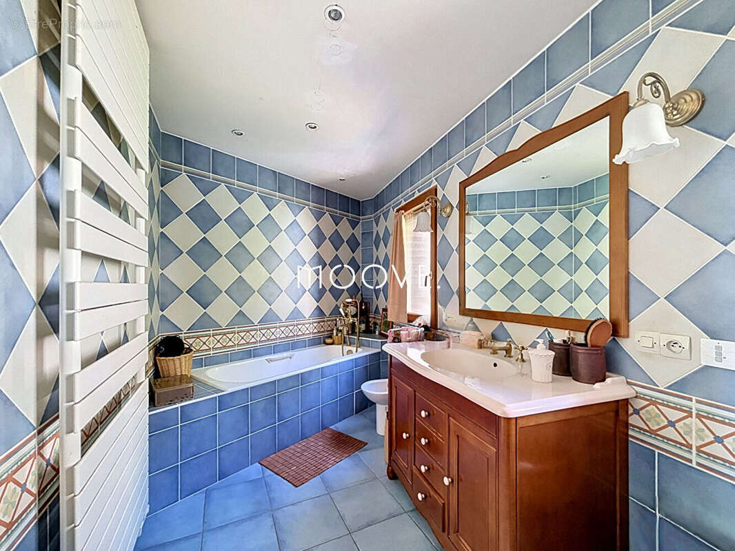 Maison Bois Guillaume 6 pièce(s) 127.8 m2 - photo 8