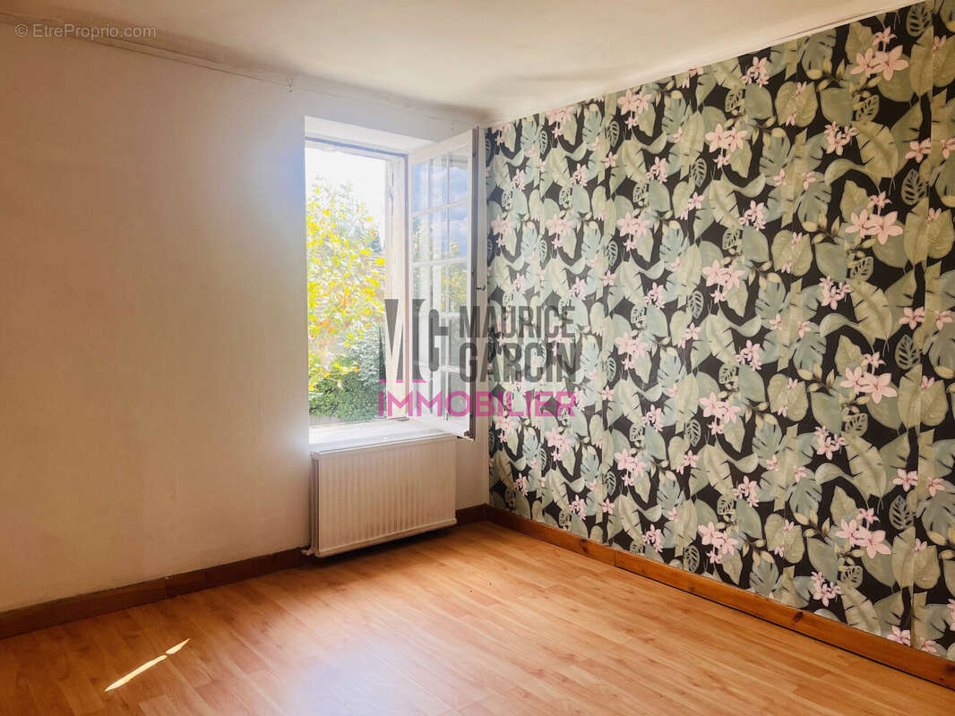 Maison à CHATEAURENARD