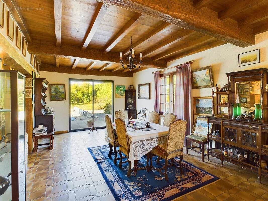 Maison à MONSEMPRON-LIBOS