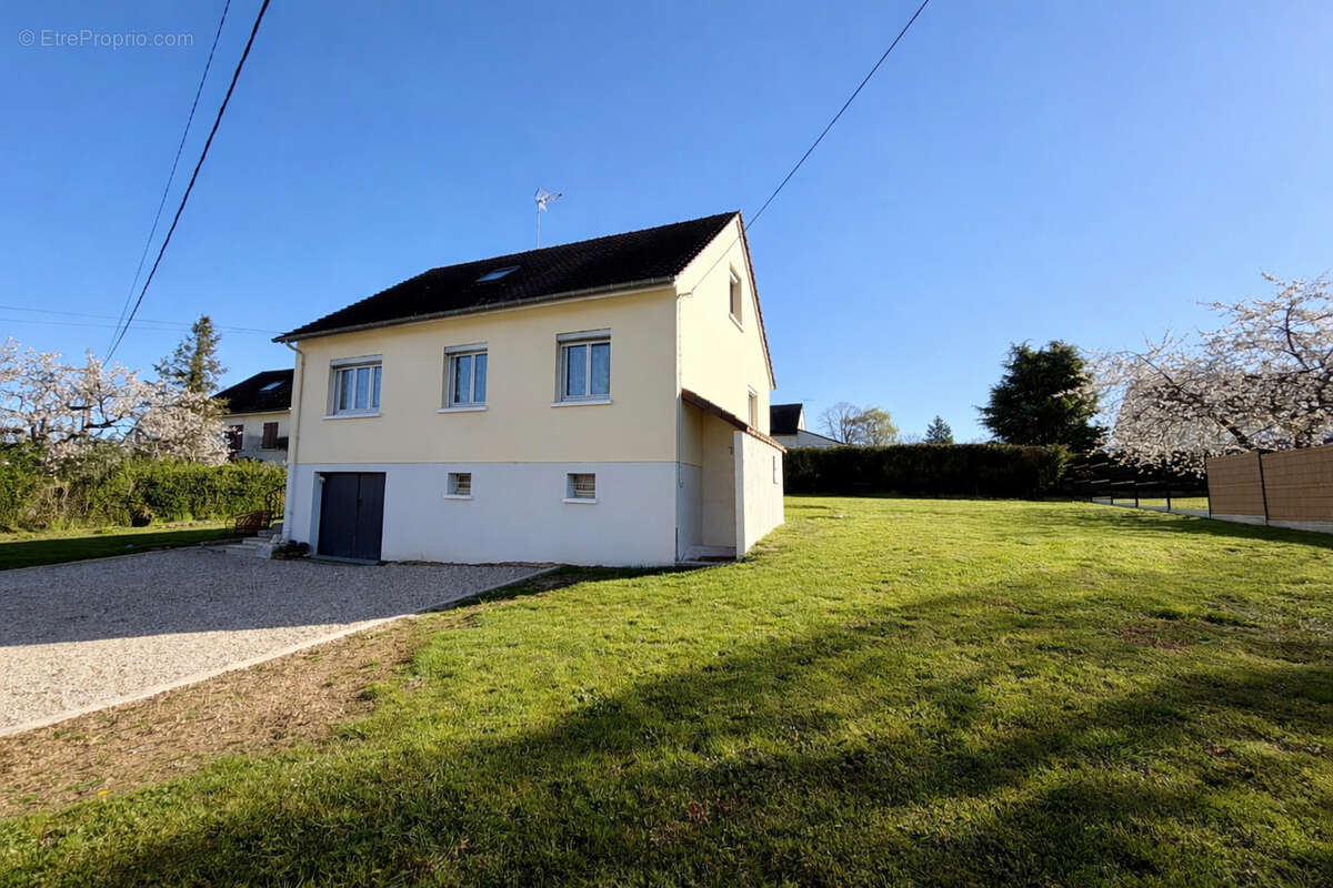 Maison à VERNEUIL-SUR-AVRE