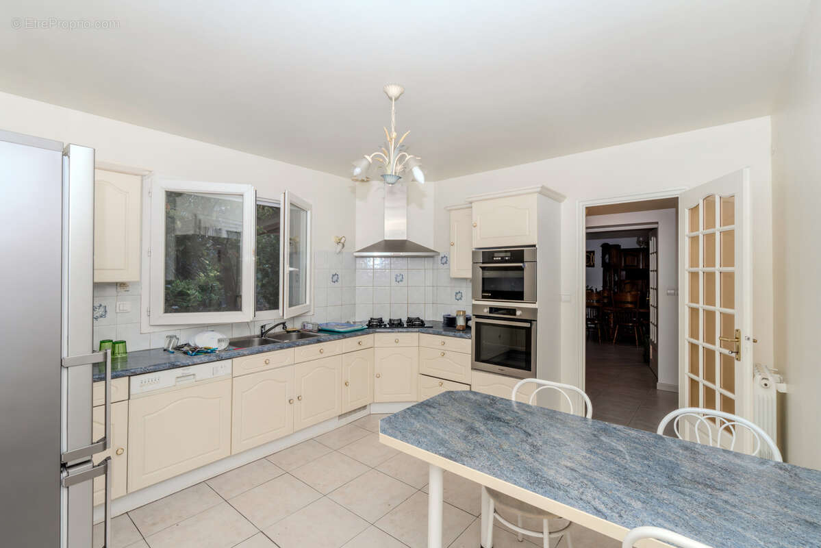 Maison à MARSEILLE-8E