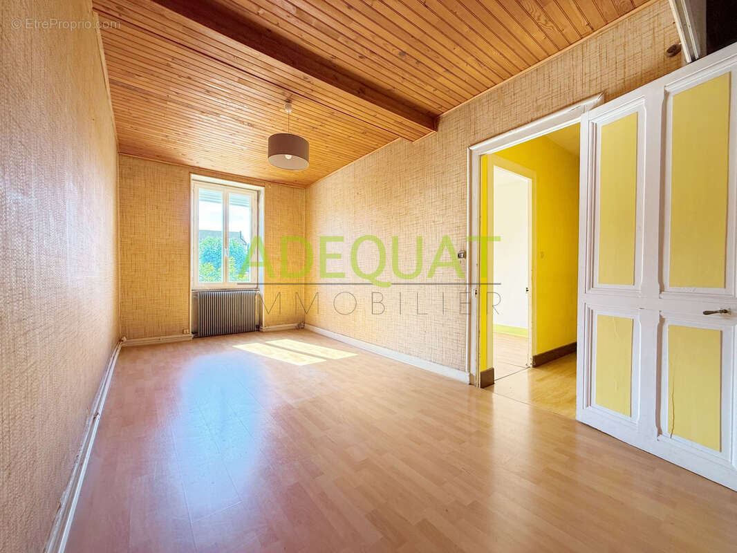 Maison à BOURGOIN-JALLIEU