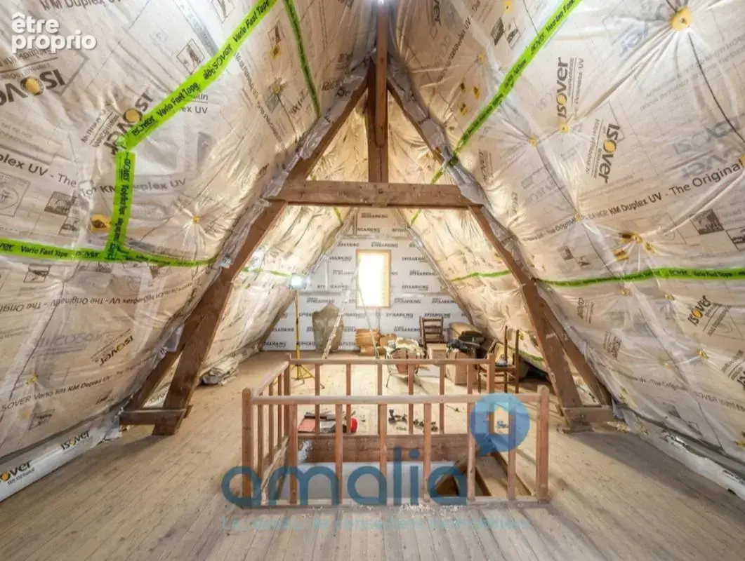 Maison de maître – 7 pièces, 4 chambres, grand jardin et beau potentiel - photo 11