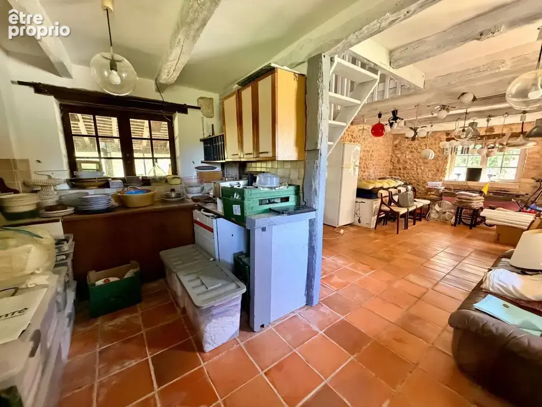 Trois maisons en pierre, piscine et étang - photo 26