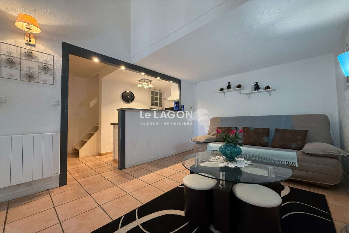 Maison à SAINT-CYPRIEN