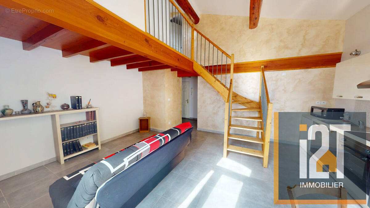 Appartement à NIMES