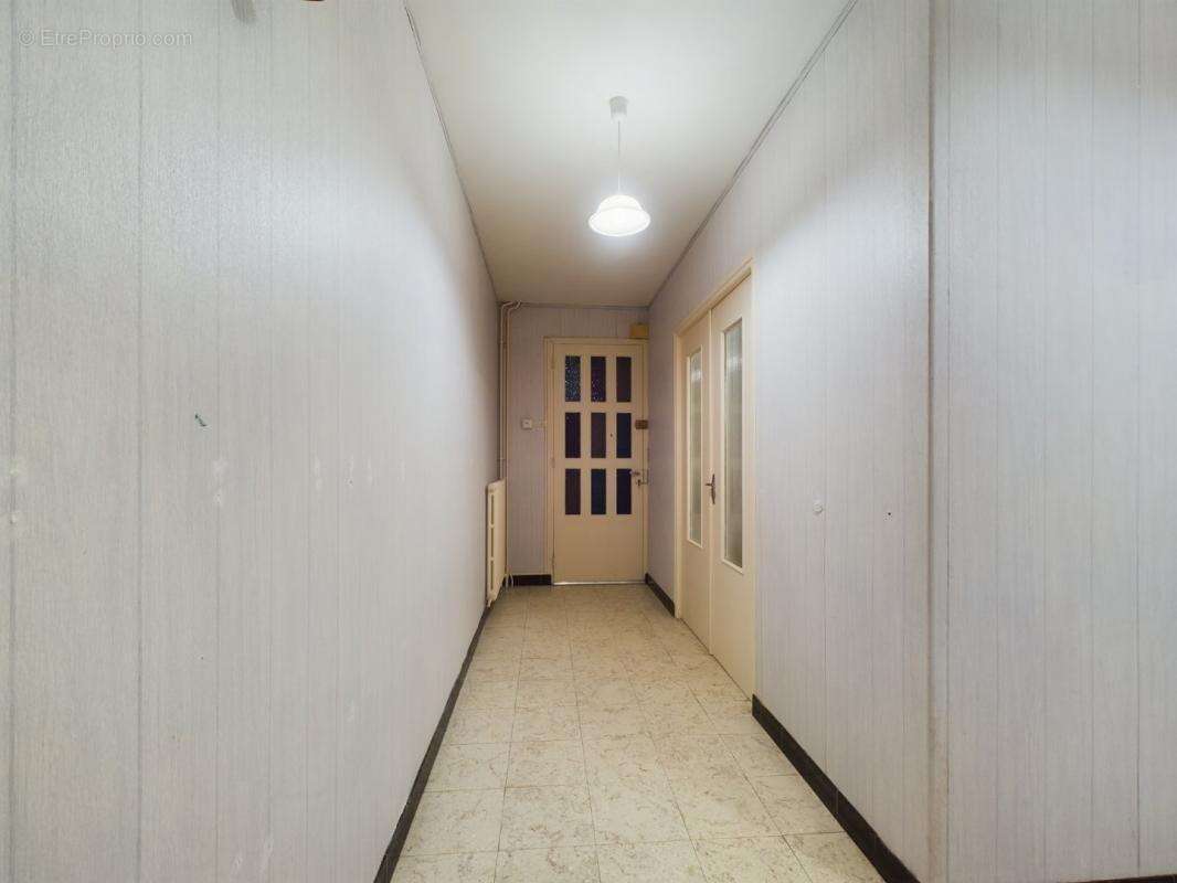 Maison à ROSIERES-EN-SANTERRE