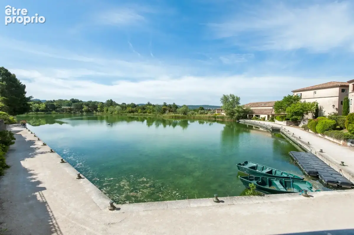 Rare sur le domaine de pont royal–appartement de standing de 48m2 climatise avec terrasse, vue dégagée et piscine privative - photo 24