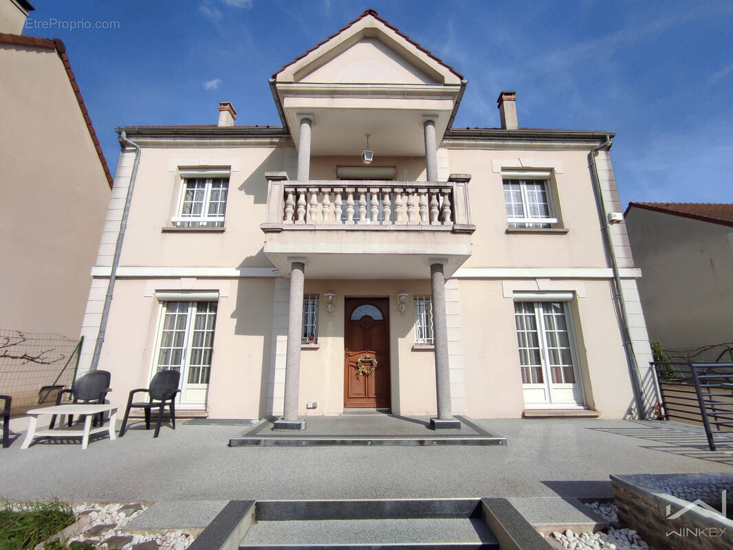 Maison à GROSLAY