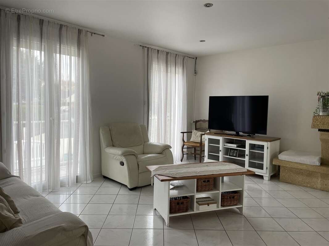 Maison à PONTAULT-COMBAULT