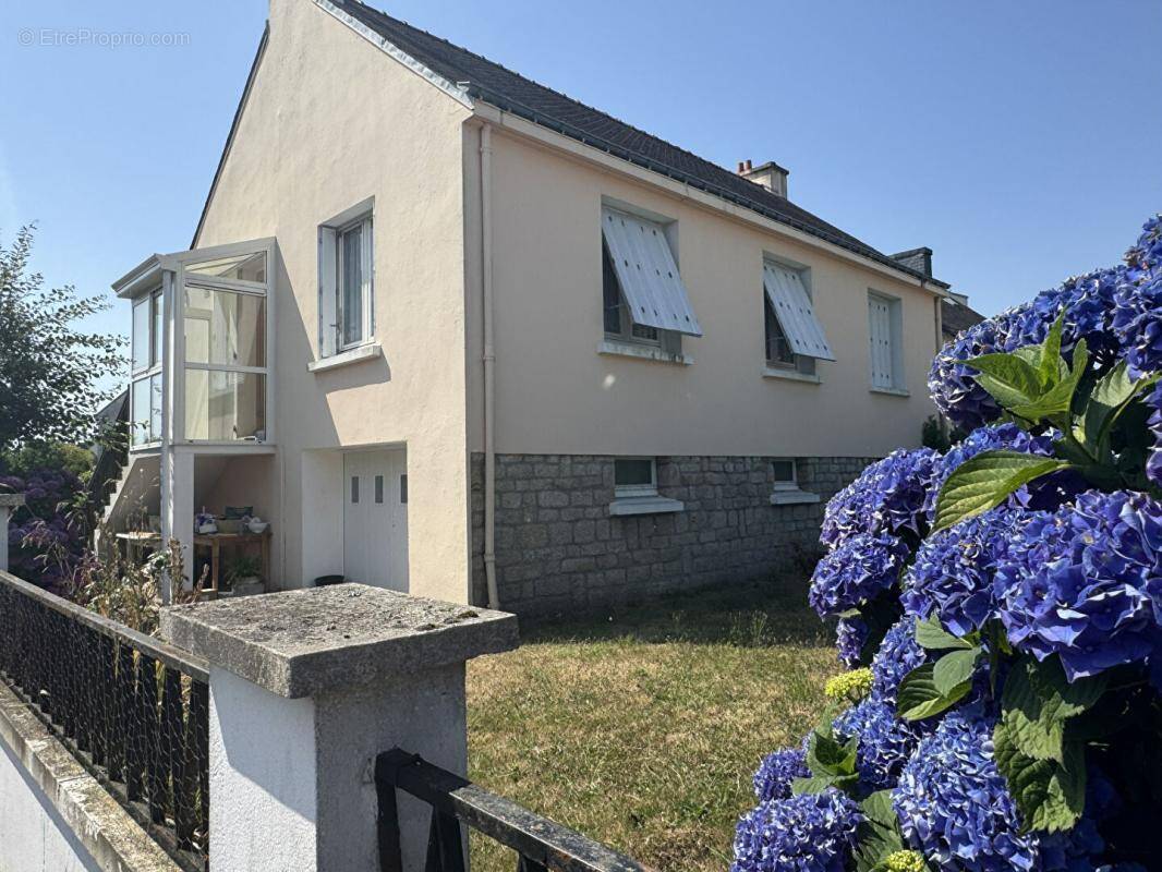 Maison à LANDEVANT