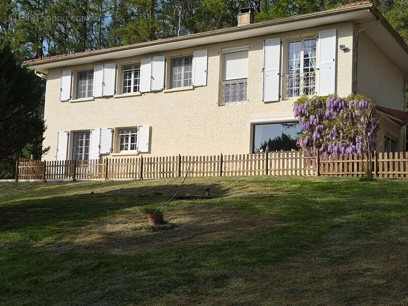 Maison à MIELAN