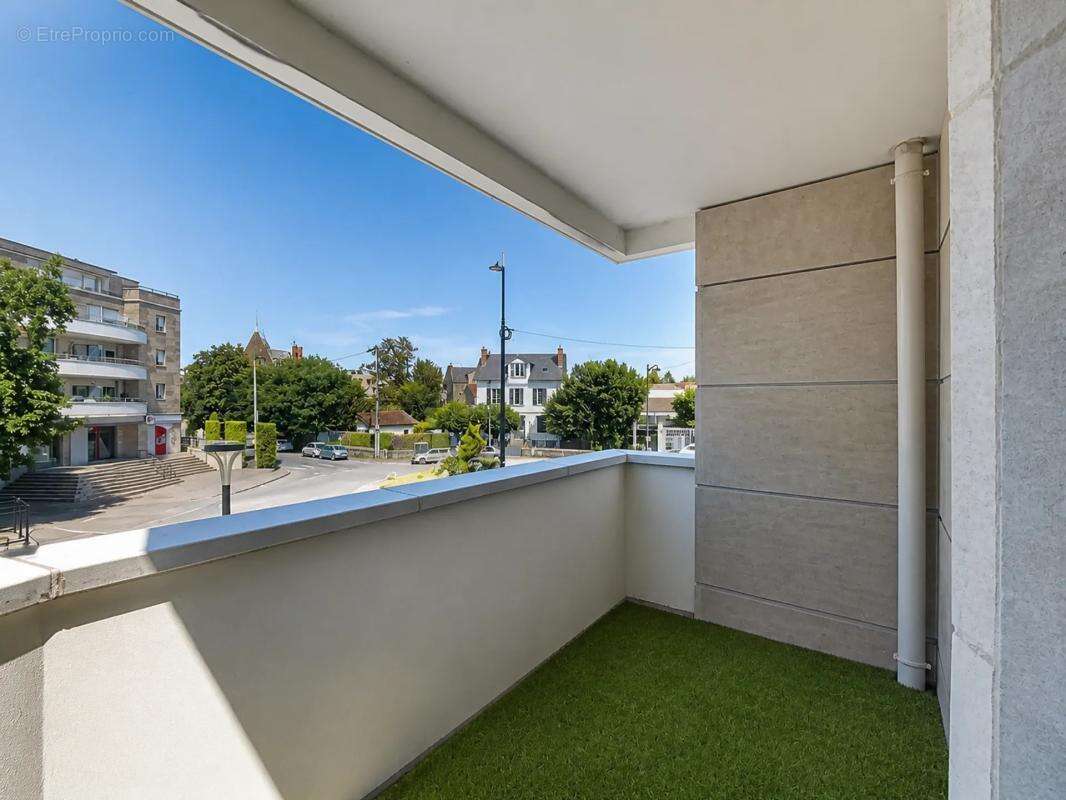 Appartement de 3 pièces de 57,2 m² à Corbeil-Essonnes - photo 2