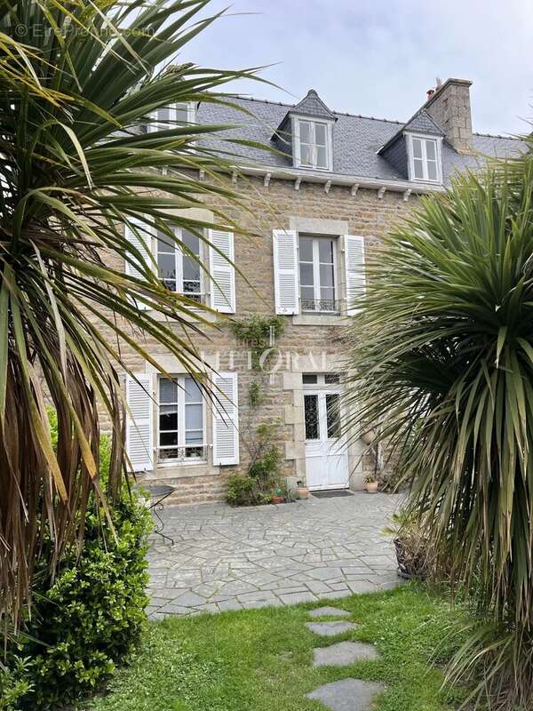 Maison à ILE-DE-BREHAT