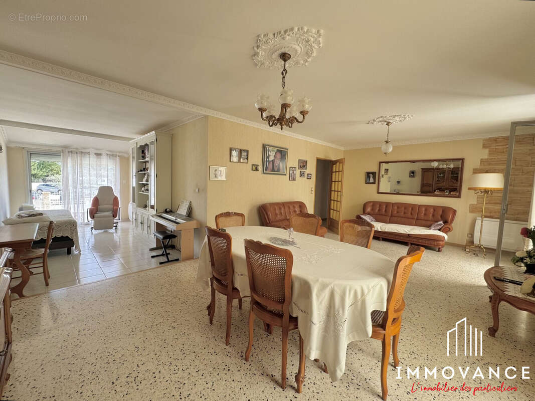 Maison à LES MATELLES