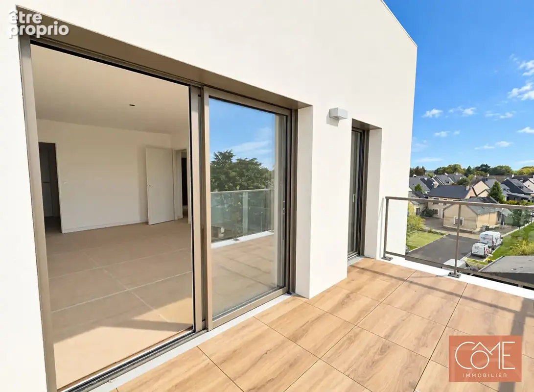 Type 2 47m² dernier etage - balcon 9,7m² - exposition est - vue degagee - parking sous-sol - centre-ville - saint-grégoire 35760 - photo 3