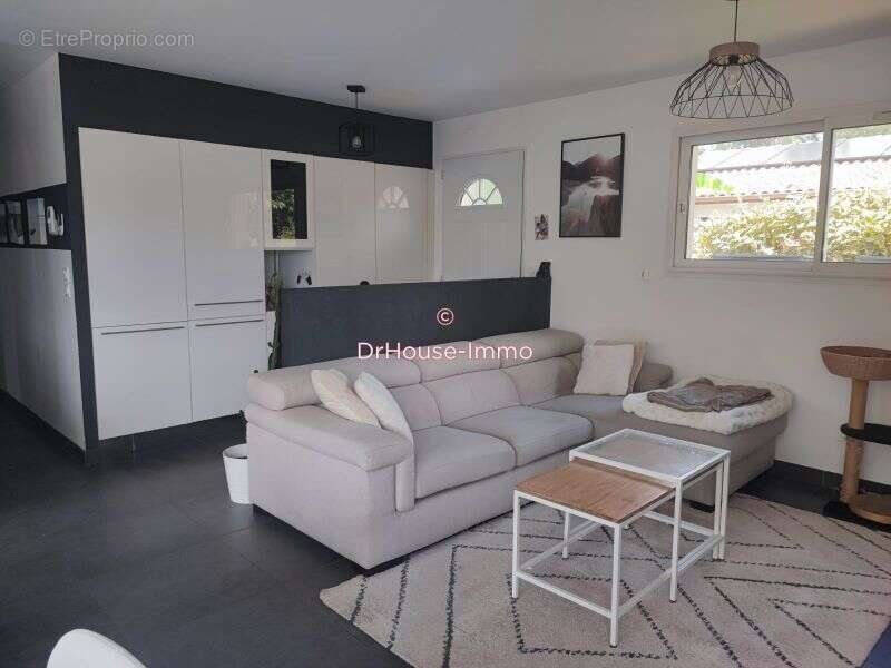 Maison à CASTELNAU-DE-MEDOC