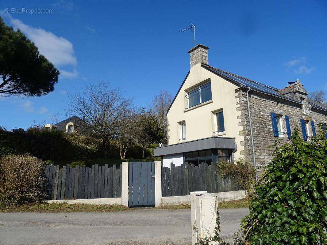 Maison à SAINT-NOLFF